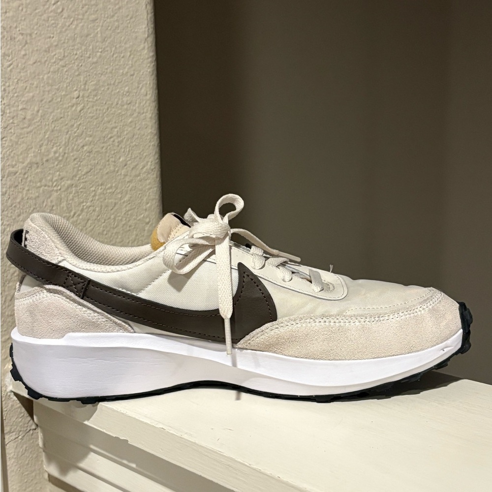 Nike Waffle Debut DH9523-107 White/Phantom/Baroque Brown Women’s 10.5 - Picture 4 of 10